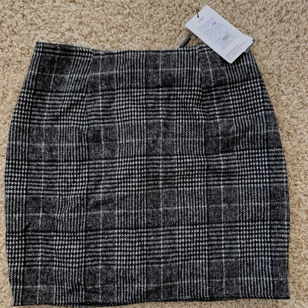 Plaid mini skirt